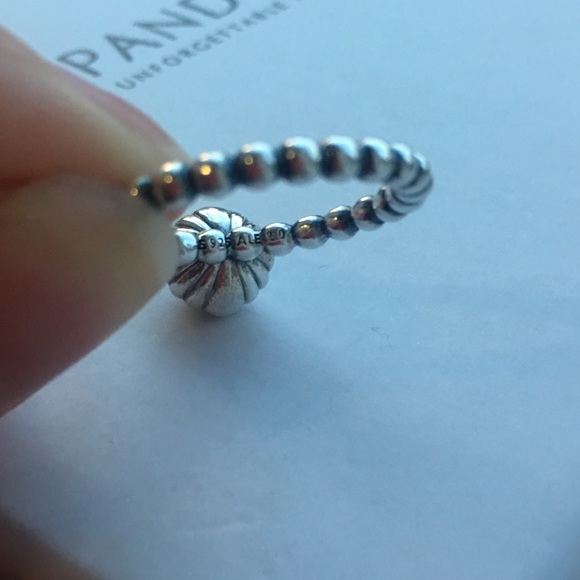 New retired Authentic Pandora birthstone ring - Picture 3 of 5